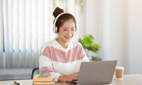 How to Teach English Online and Get Paid